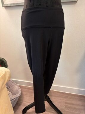 Felina Black Leggings